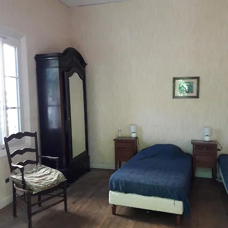 Arcachonaise A 50 M De La Plage, Centre Дом отдыха Аркашон