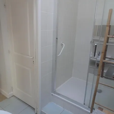 Arcachonaise A 50 M De La Plage, Centre * Arcachon